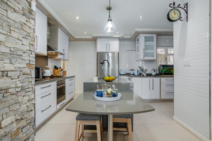 Commercial Property for Sale in Paarl Rural Western Cape